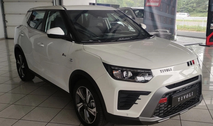 SsangYong Tivoli cena 94400 przebieg: 5, rok produkcji 2023 z Łochów małe 29